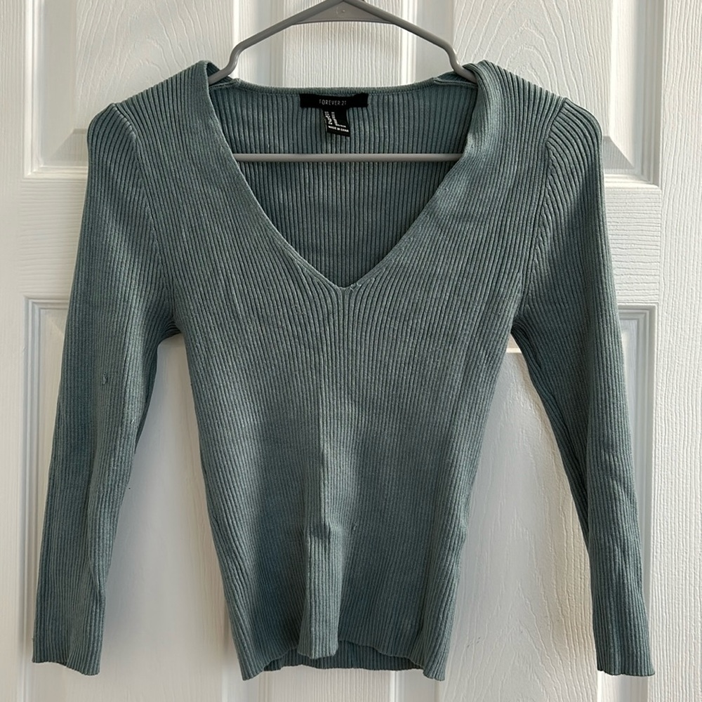 Forever 21 Sweater
